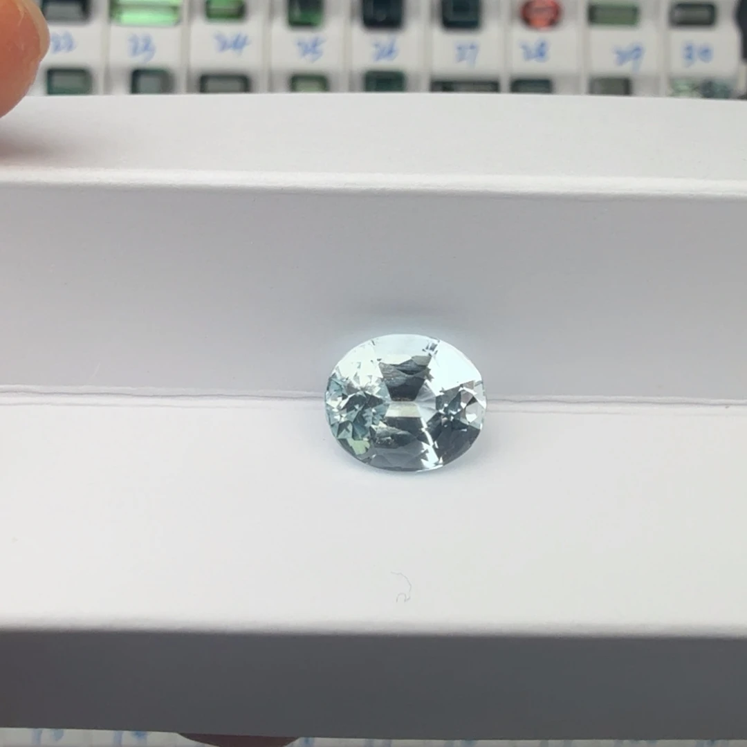 海蓝宝石裸石天然3.38克拉