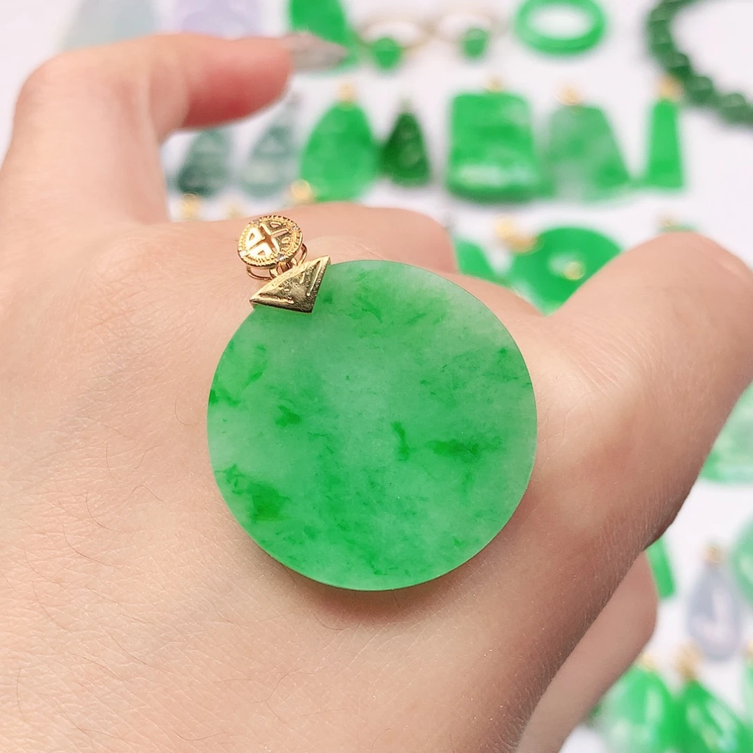 翡翠18K金镶嵌吊坠(不含链)
