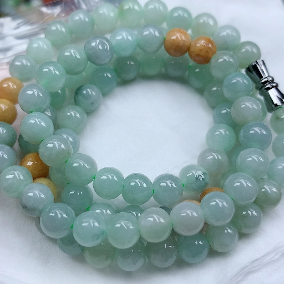 翡翠颈饰未镶嵌手串