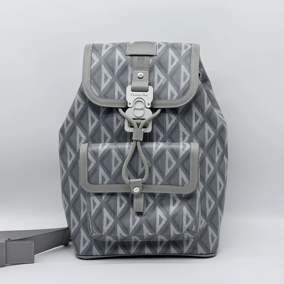 99新 DIOR/迪奥 Diamond系列 菱格光面 翻盖 单肩 斜挎包