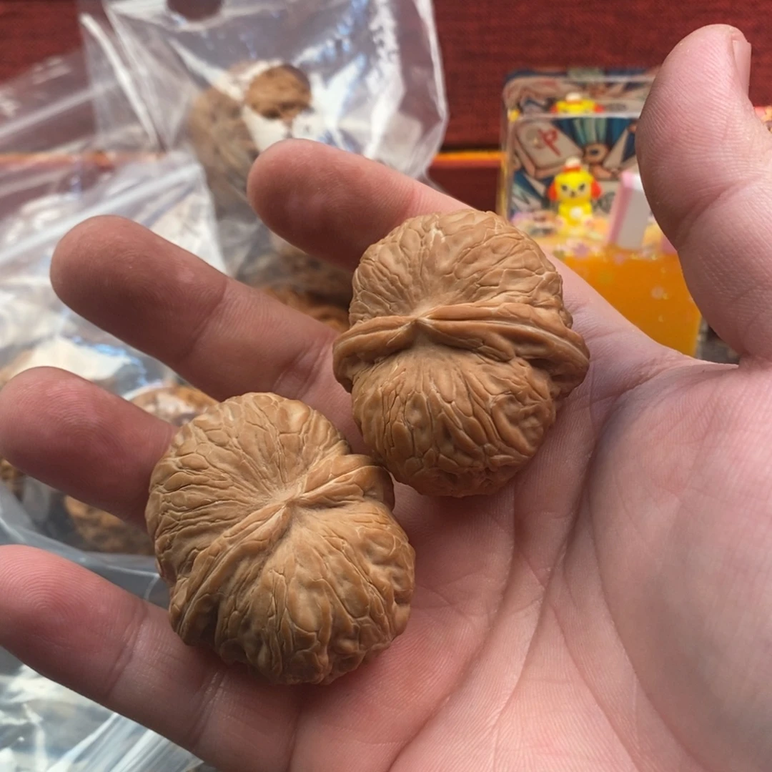 ****名文玩核桃吊坠文玩核桃