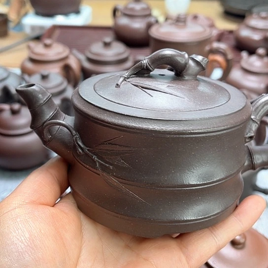 紫泥茶壶人**茫黄龙山原矿