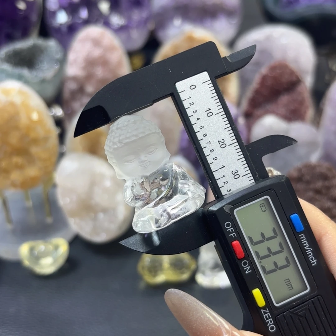 紫晶大型摆件（非配饰）未镶嵌全净体 白水晶 精雕 宝宝佛
