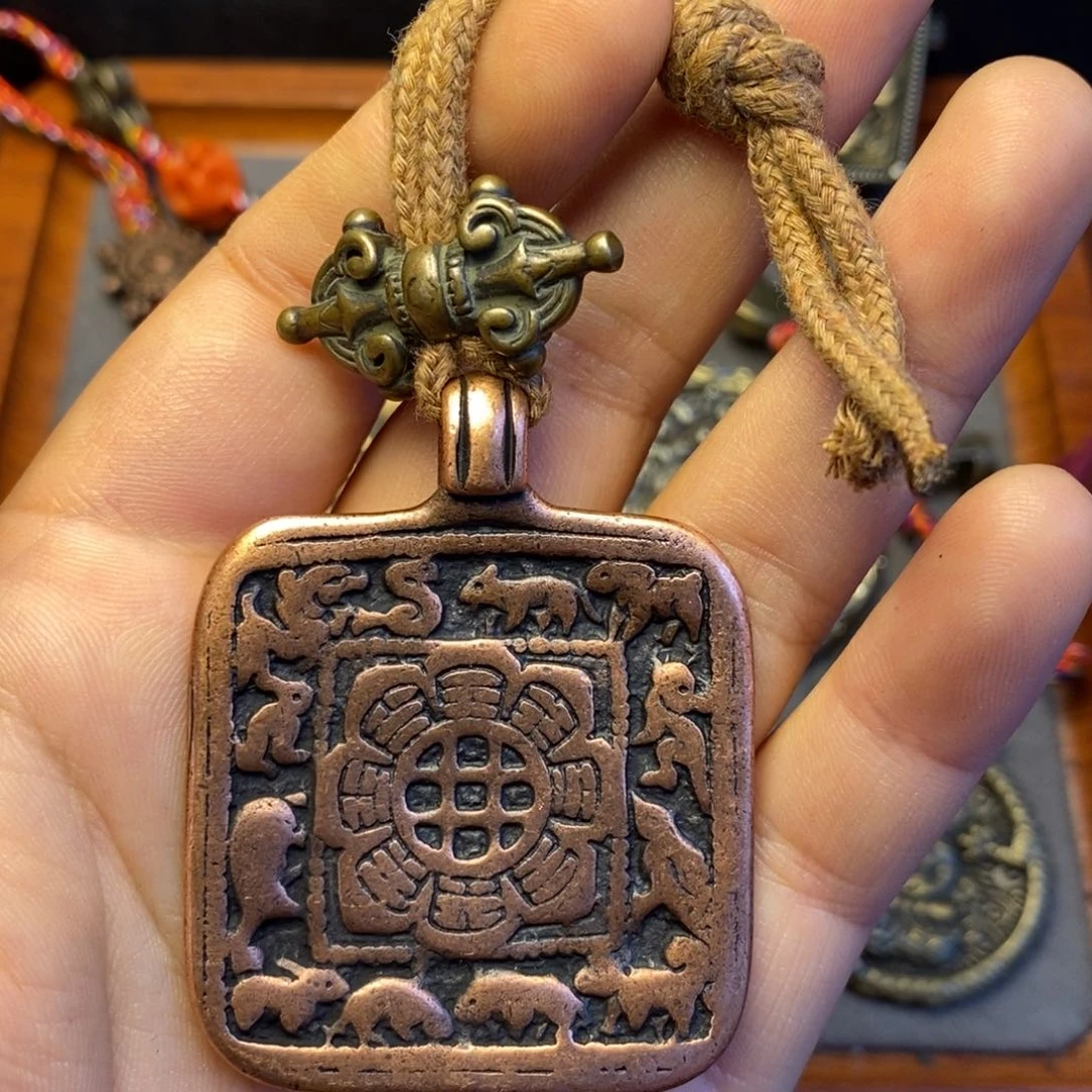 【闪购商品】泥塑江**痞藏传牌子……