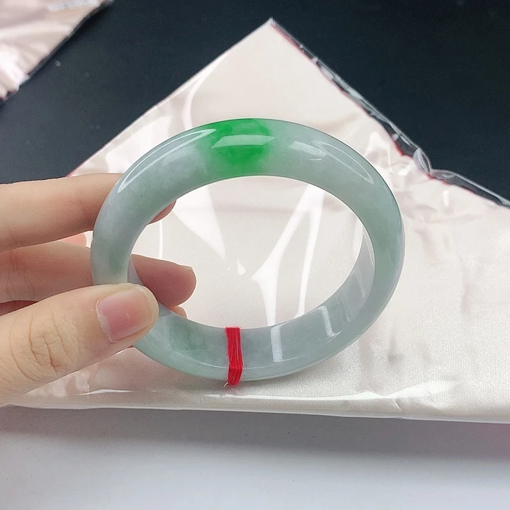 翡翠手镯未镶嵌翡翠760
