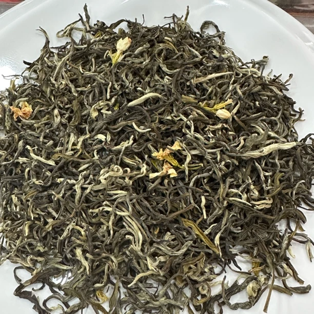 新茶茉莉花茶小龙毫口感醇厚浓酽沙口耐泡