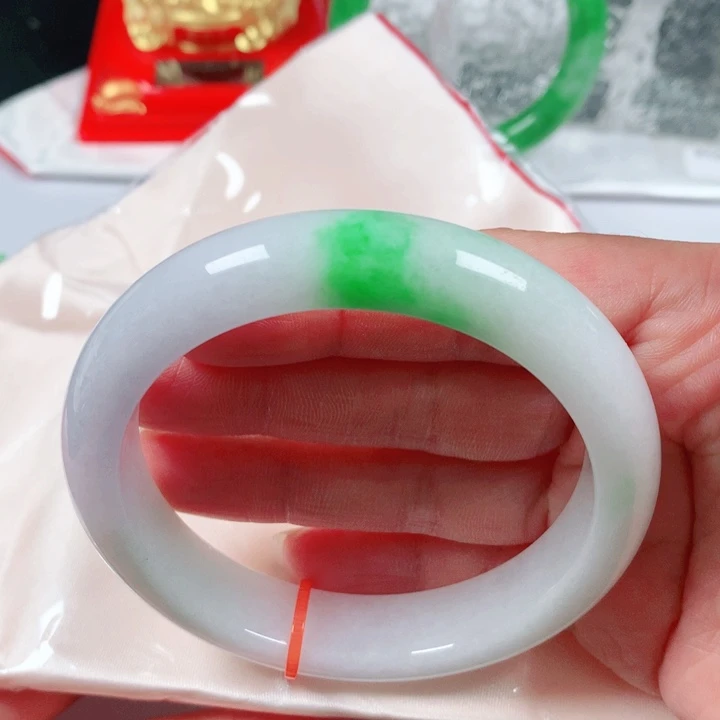 未镶嵌手镯翡翠  编号0233 正圈60+