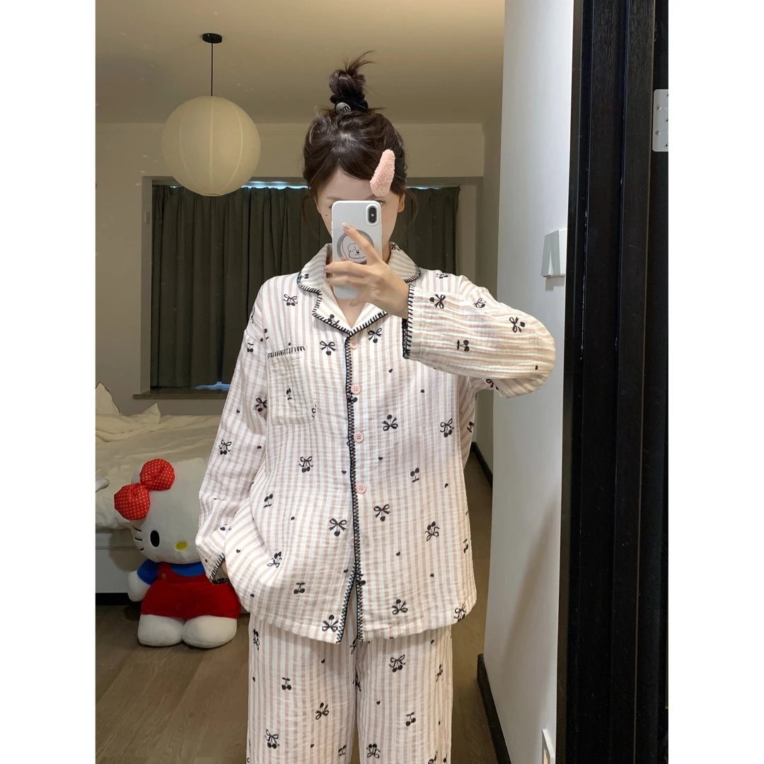 可爱条纹蝴蝶结印花棉纱睡衣女春秋新款舒适宽松显瘦家居服套装