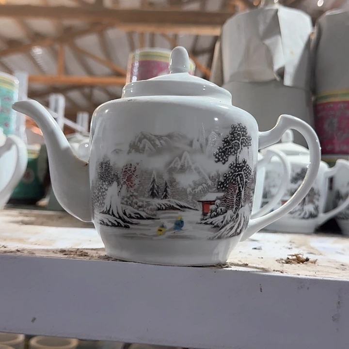 景德镇陶瓷艺术品