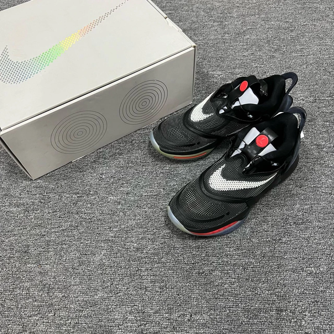 未使用 maje pl522 Nike Adapt bb2.0 黑红/007959