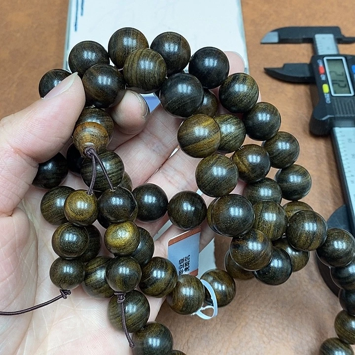 沉香沉香香囊虫漏