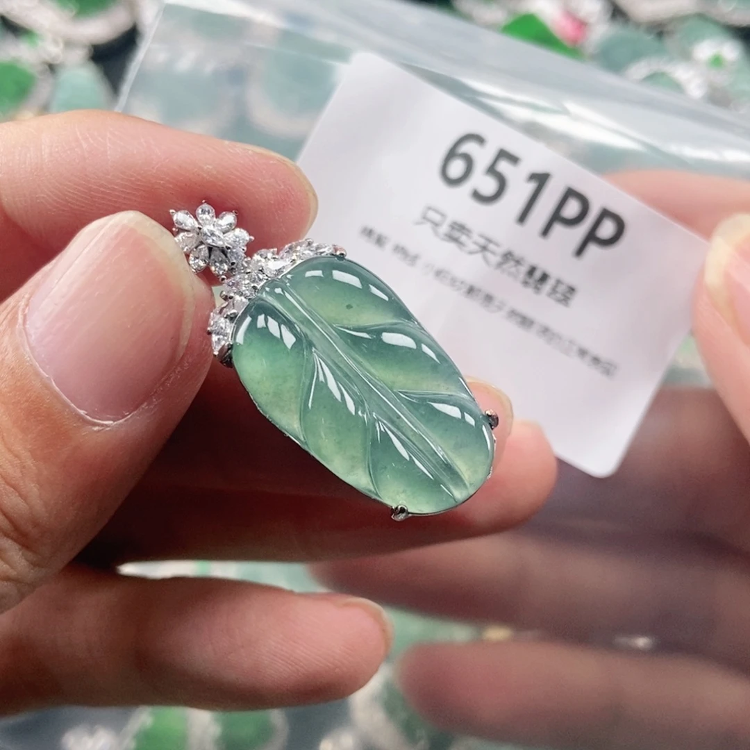 【闪购商品】颈饰未镶嵌翡翠