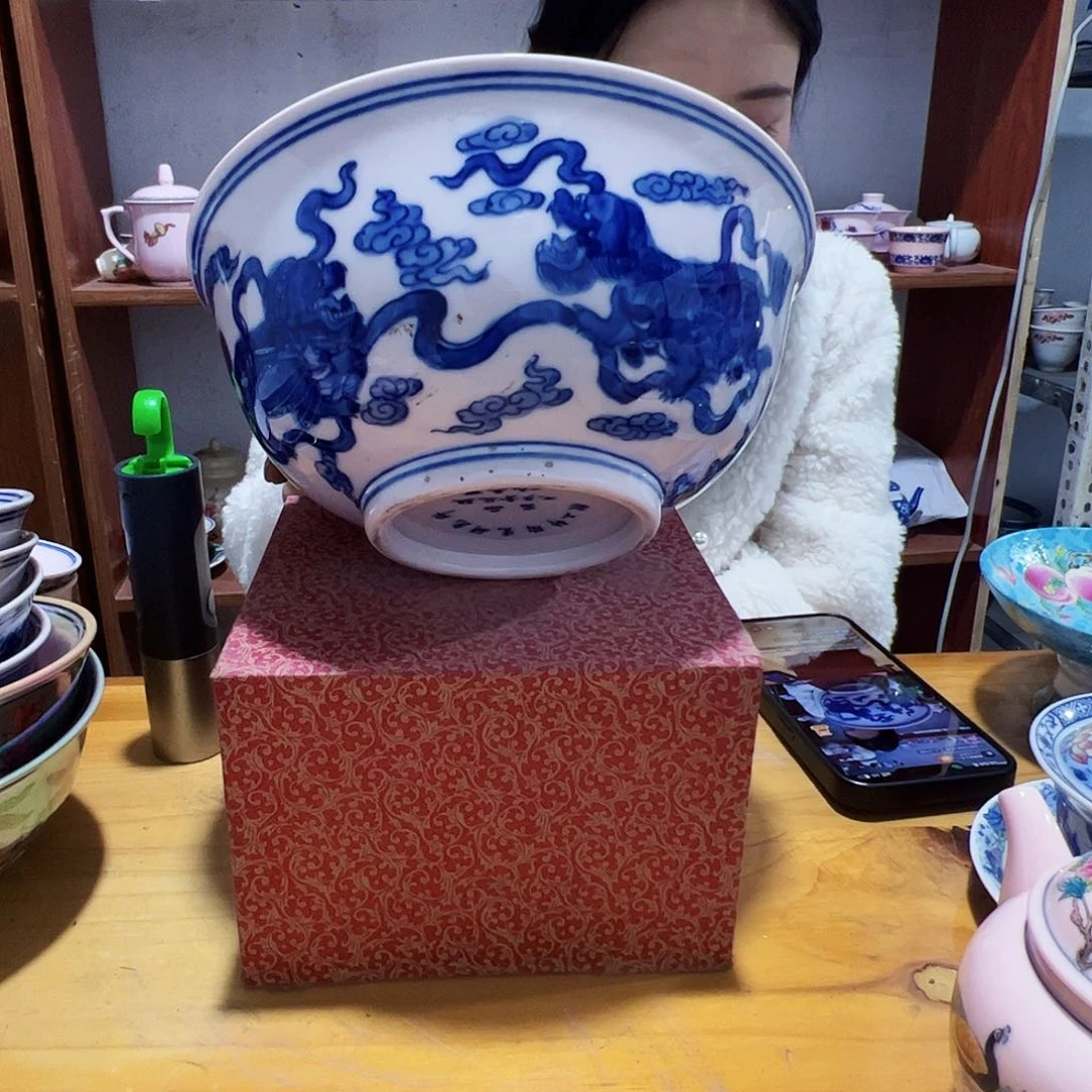 摆件瓷景德镇红xixi狮子滚绣球8寸碗