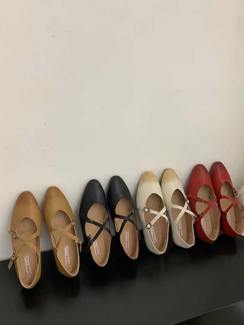 201-2 法式晚风浅口通勤单鞋女韩版仙女低跟玛丽珍尖头奶奶鞋