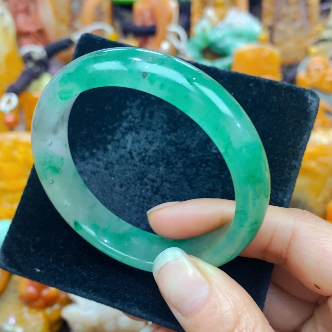 未镶嵌石英质玉（黄龙玉）吊坠(不含链)