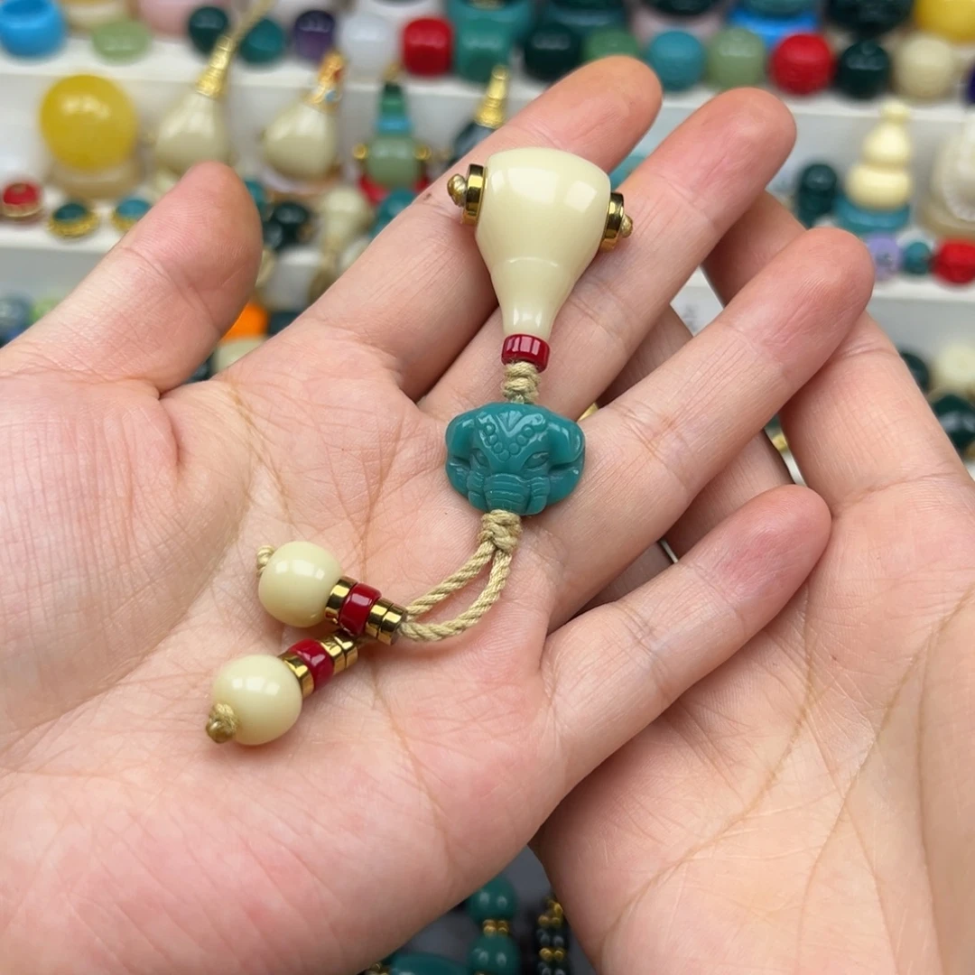 段***旭琉璃颈饰卡20三通背运弟子珠