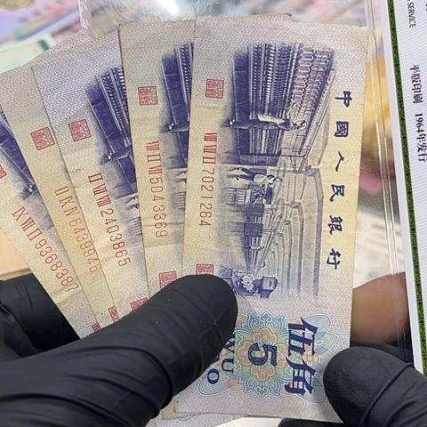健健康康平平安安