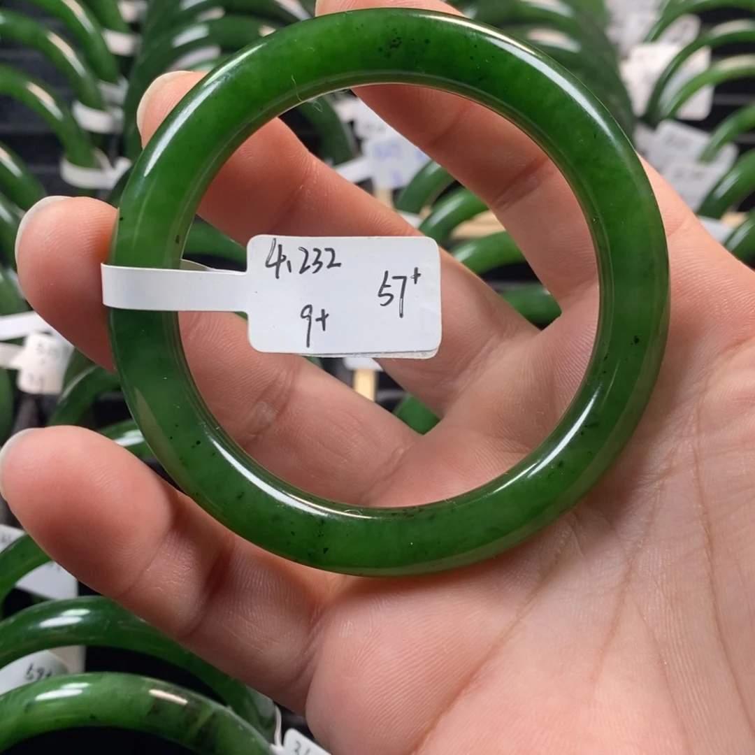 和田玉（碧玉）未镶嵌手镯57