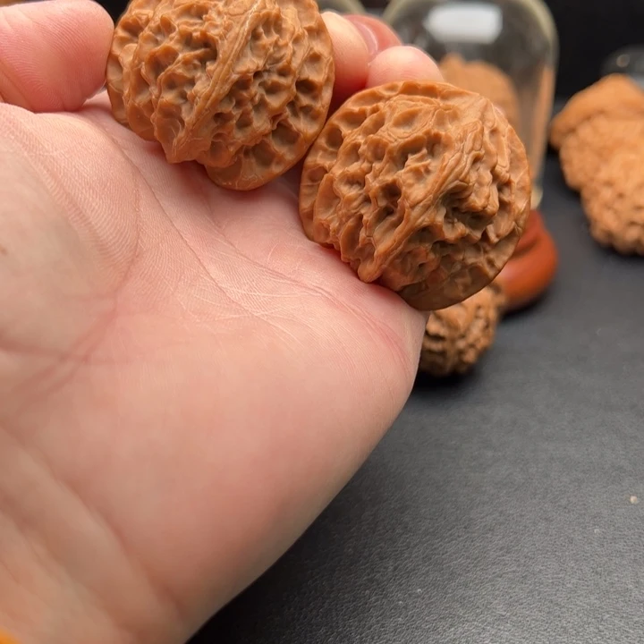 把件文玩核桃41天然中桩苹果