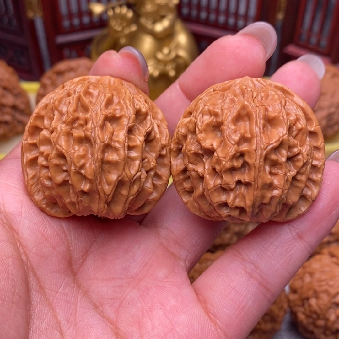 文玩核桃把件红皮苹果37