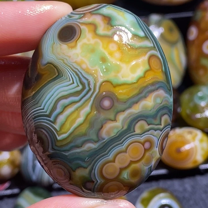 玛瑙/玉髓珠宝奇石未镶嵌