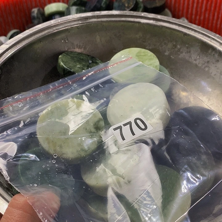 合金蛇纹石玉手链