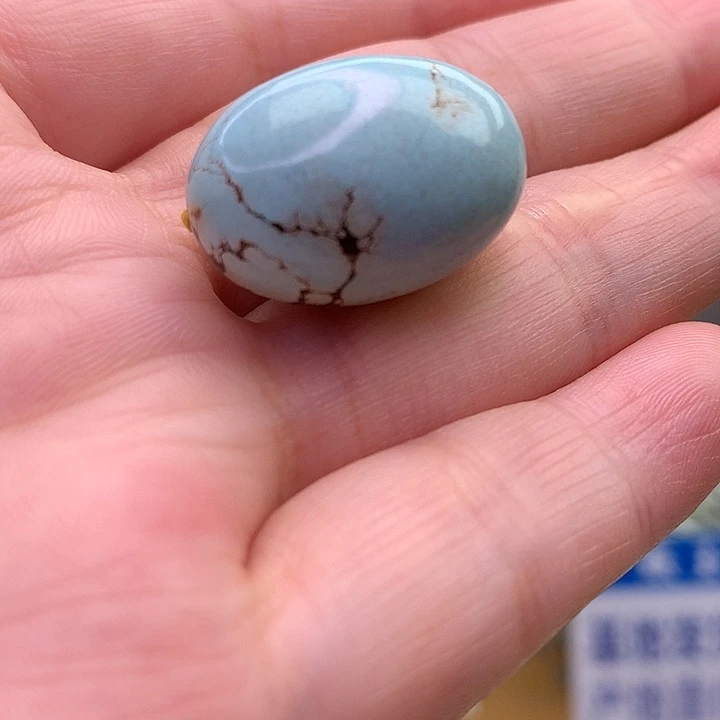 未镶嵌绿松石原矿