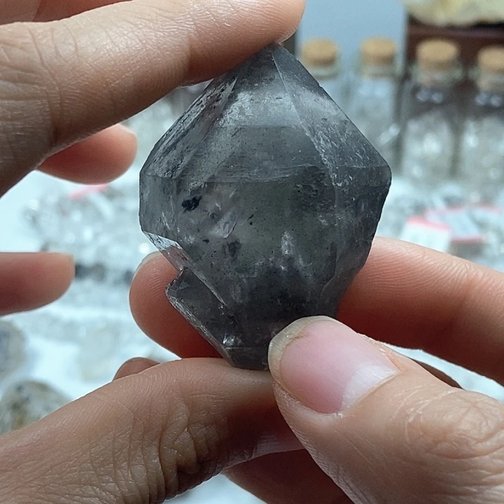 水晶颈饰未镶嵌幻影