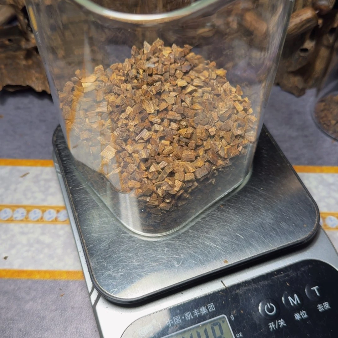 肥***n木海南老料熏香原材料144克