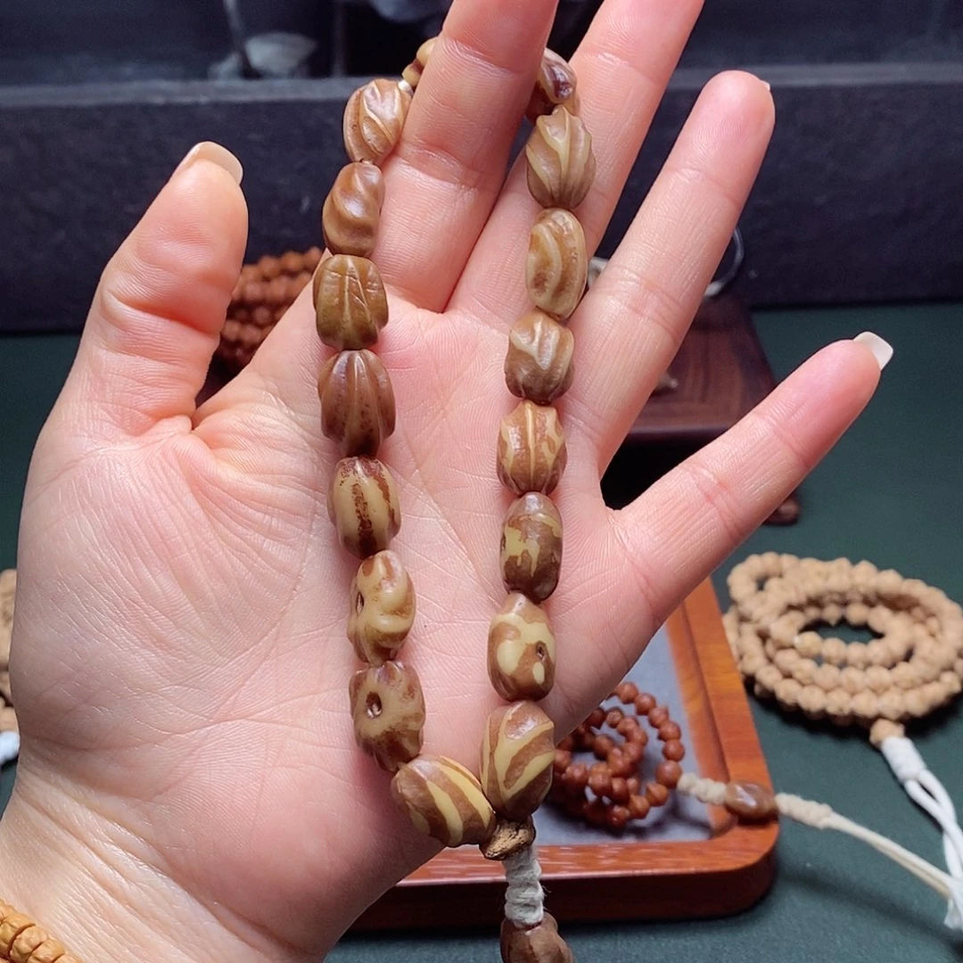 柏香籽/百香籽吊坠87.7