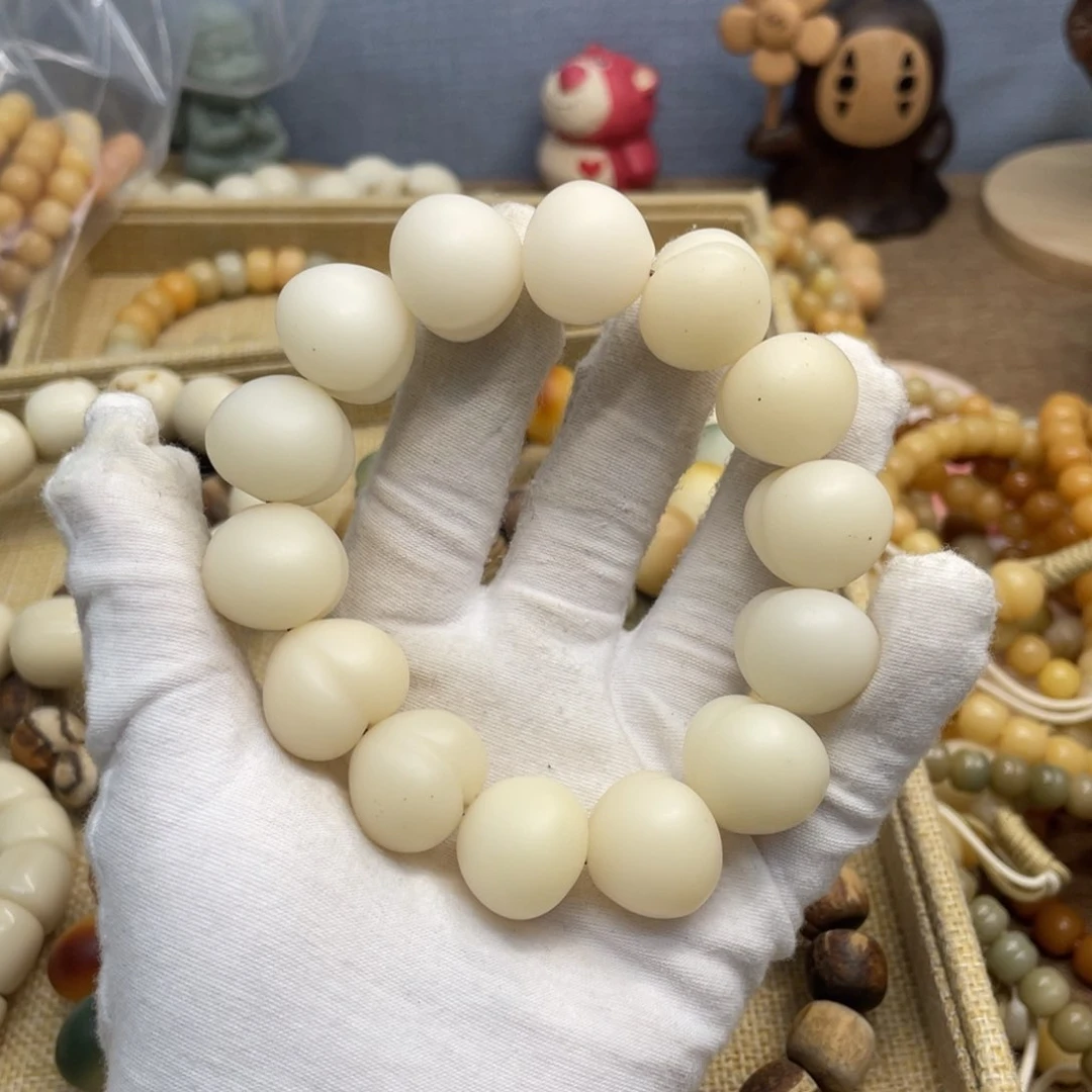 菩提根/象牙果吊坠20干磨瑕疵落地果屁桃602