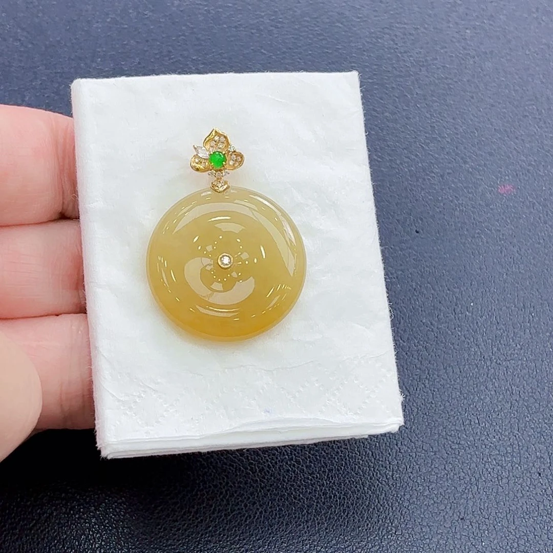 翡翠18K金镶嵌颈饰精品•平安扣吊坠