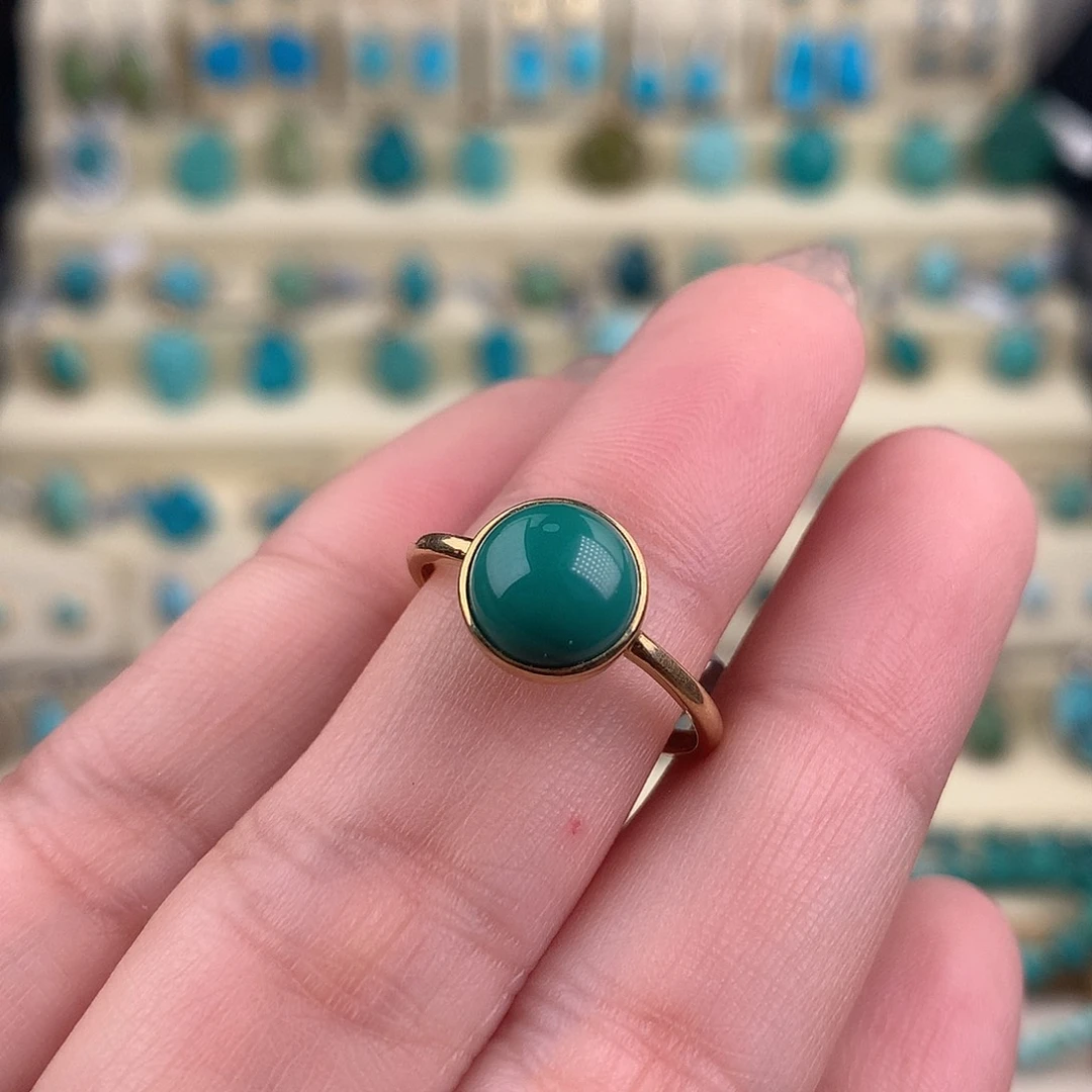 绿松石18K金镶嵌戒指