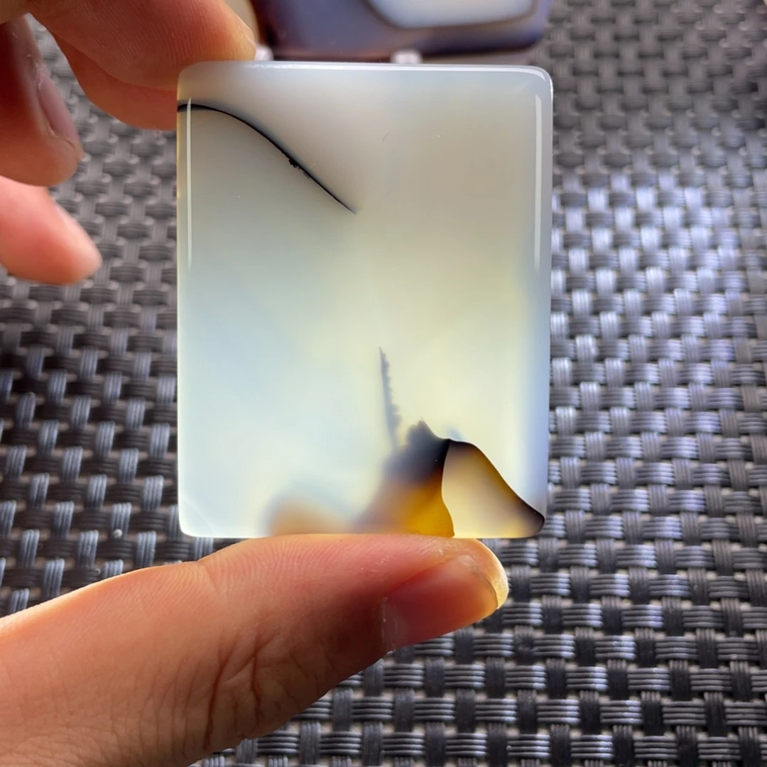 用***0玛瑙/玉髓未镶嵌颈饰