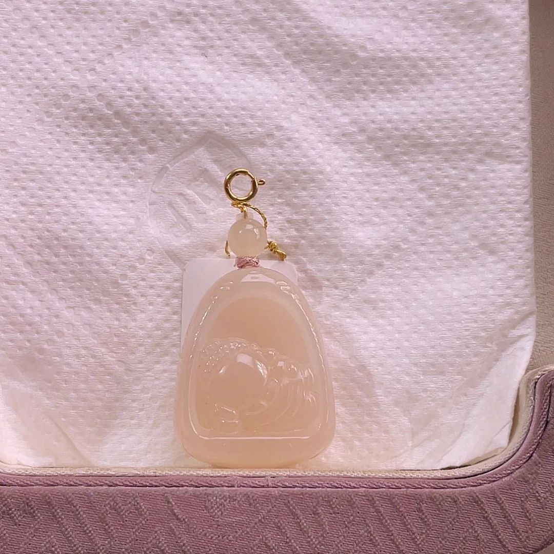 吊坠(不含链)18K金镶嵌和田玉藕粉粉糯无相佛