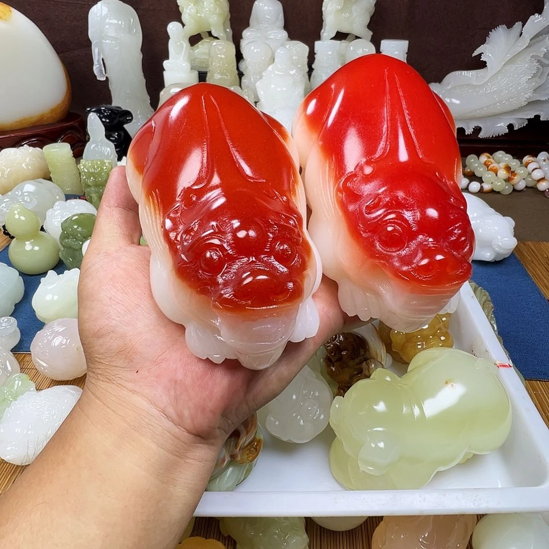 石材?****g手工雕刻红貔貅一对