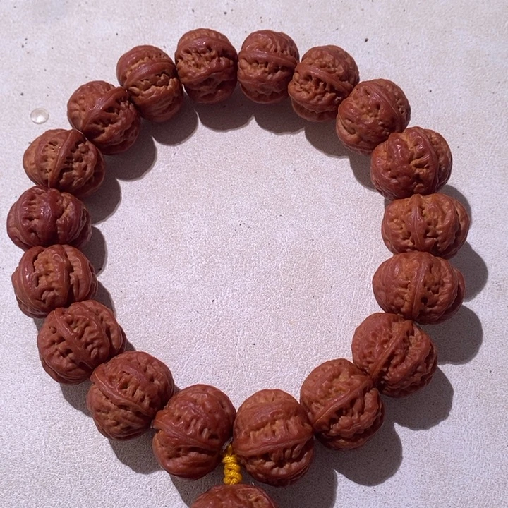 手串文玩核桃…………2