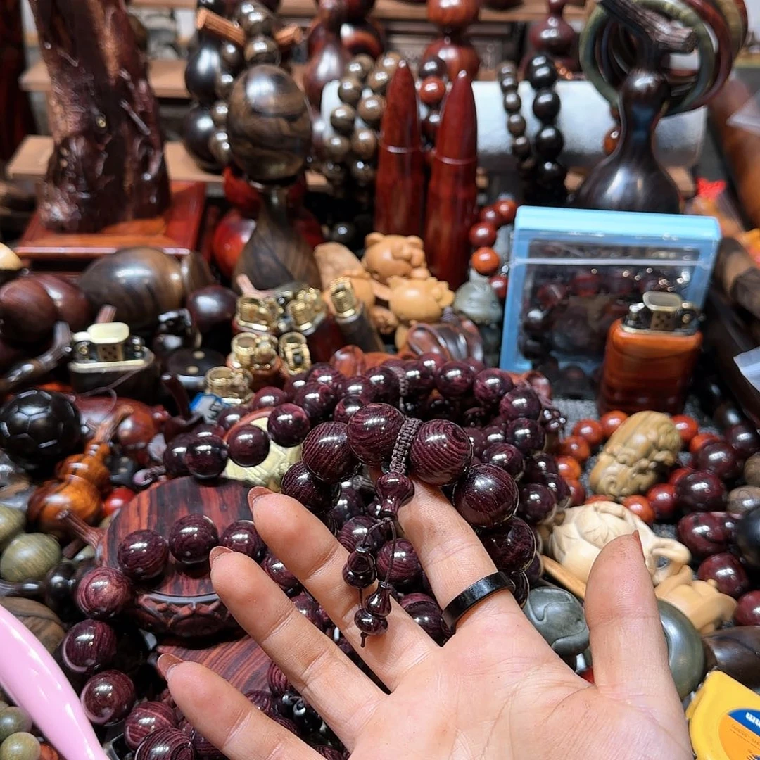 香榧木?*颜赛舟黄谭巴西国王木