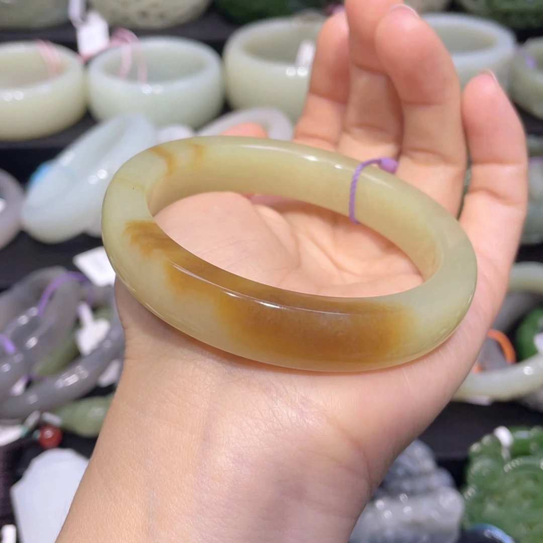 和田玉手镯未镶嵌92