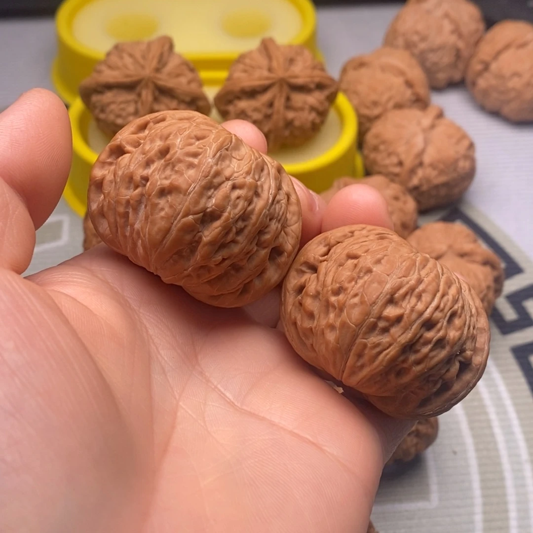 三***敌吊坠文玩核桃铁锤矮桩