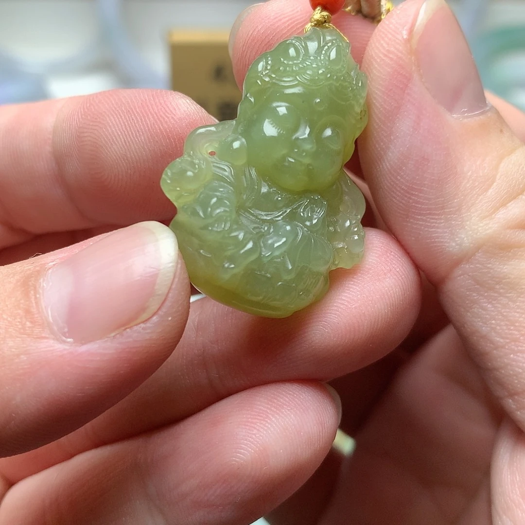 颈饰未镶嵌和田玉观音