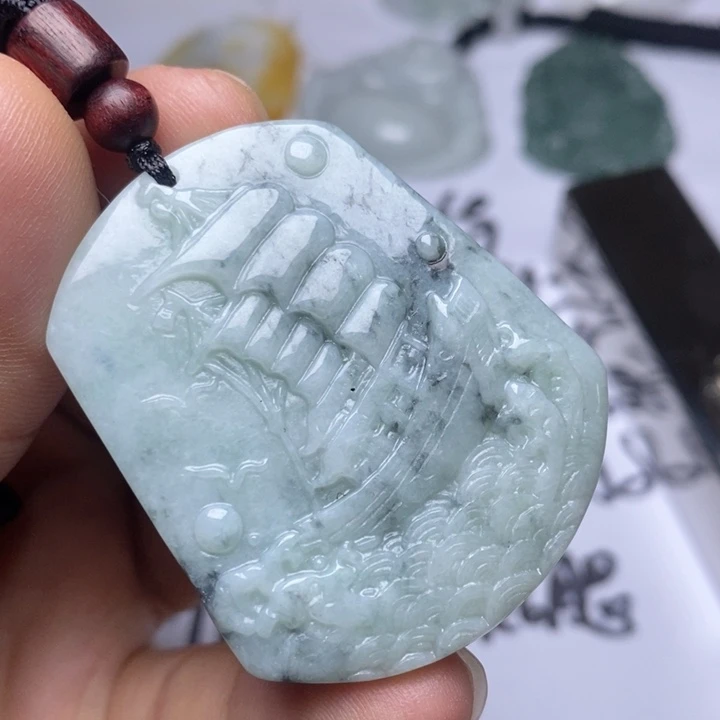 颈饰未镶嵌翡翠翡翠