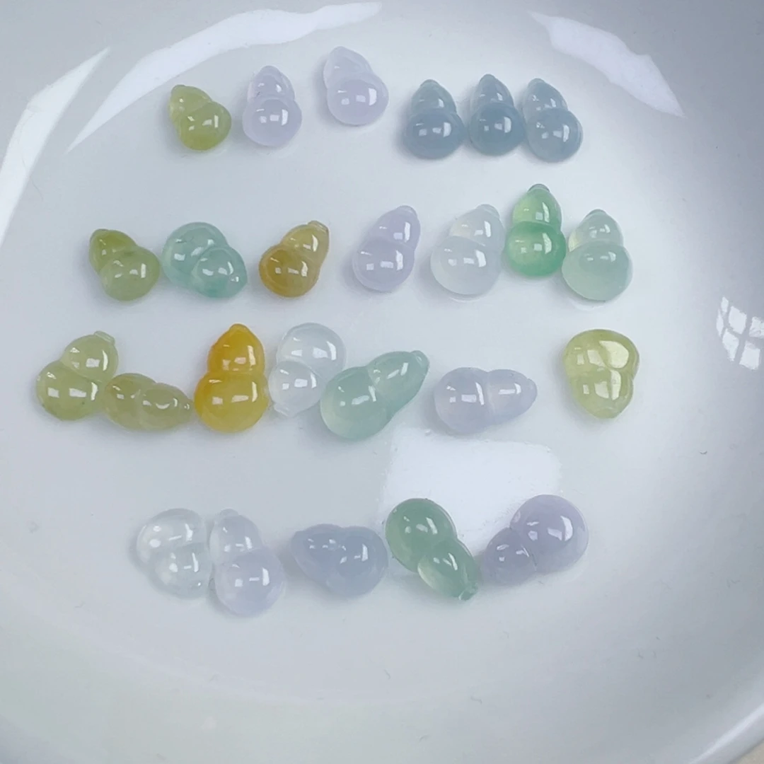 翡翠散珠葫芦一个