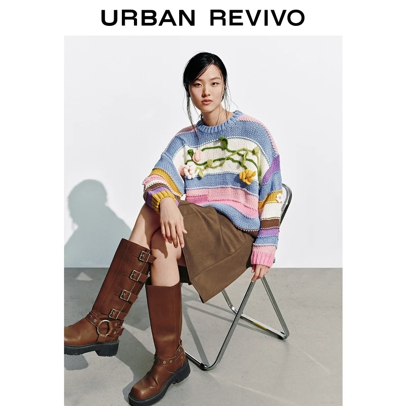 UR2025秋季新款女装多巴胺撞色立体花卉撞色针织衫UYL950179