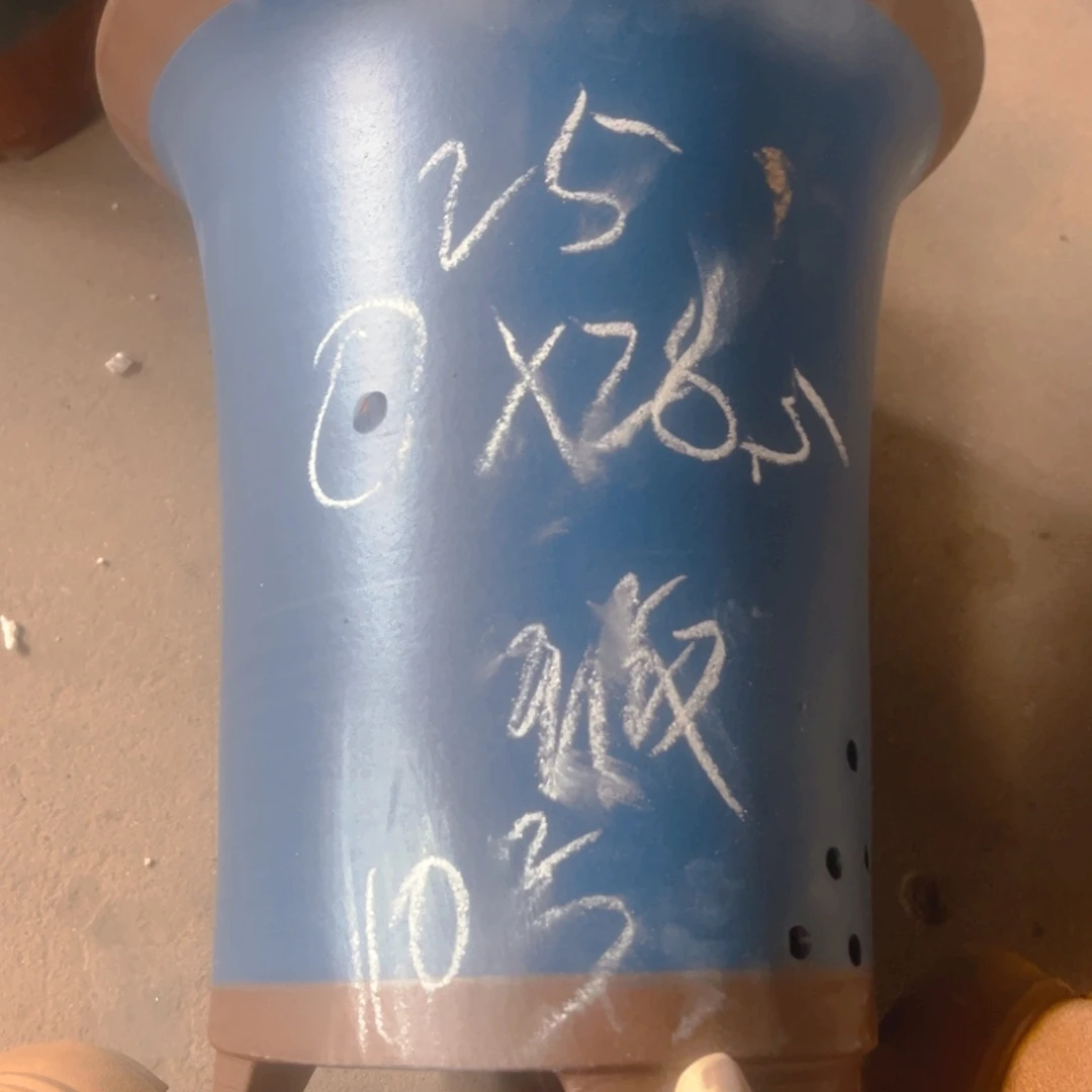 紫砂10……………………………………