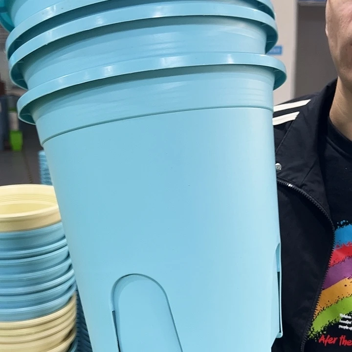 清仓圆控根口27高27蓝色无托4个