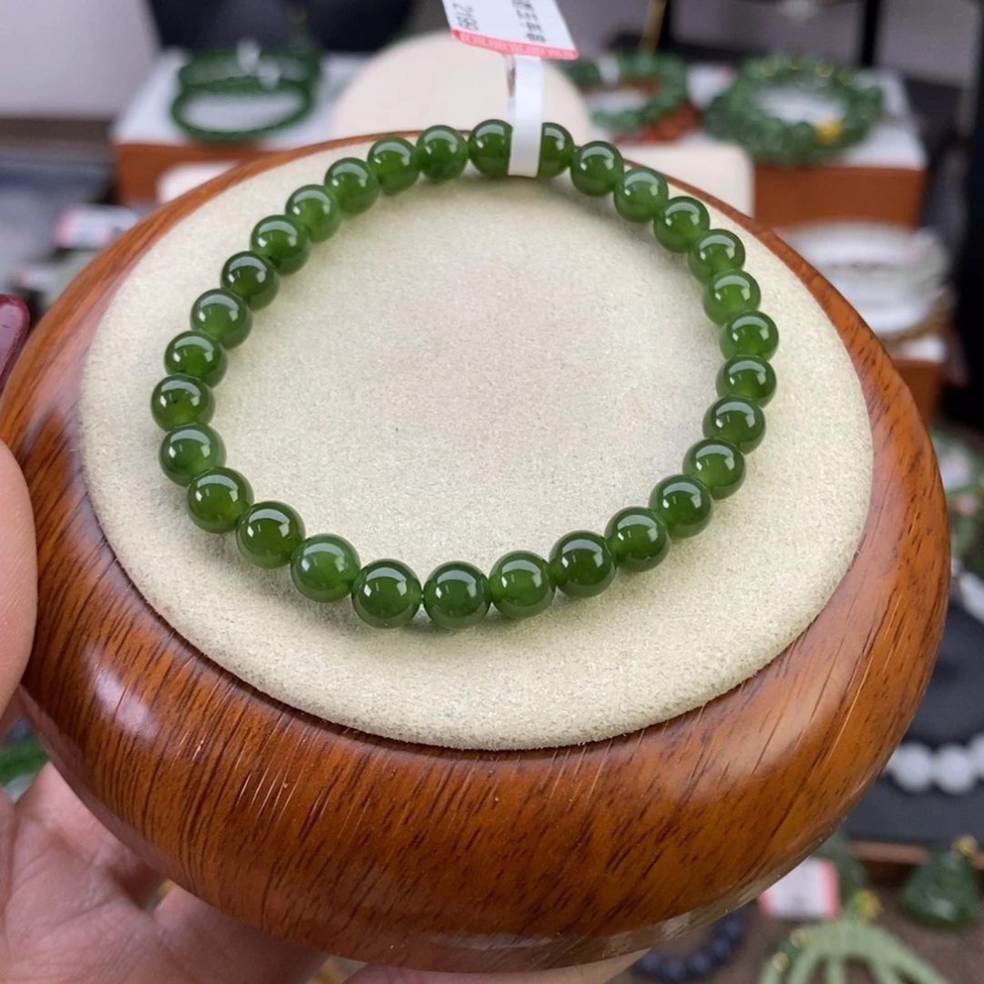 和田玉手链未镶嵌用****4碧玉卡6