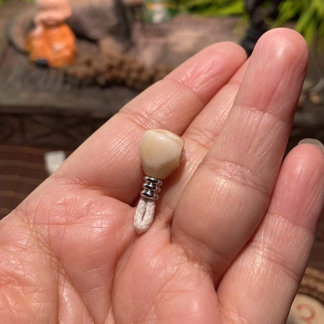 柏香籽/百香籽吊坠