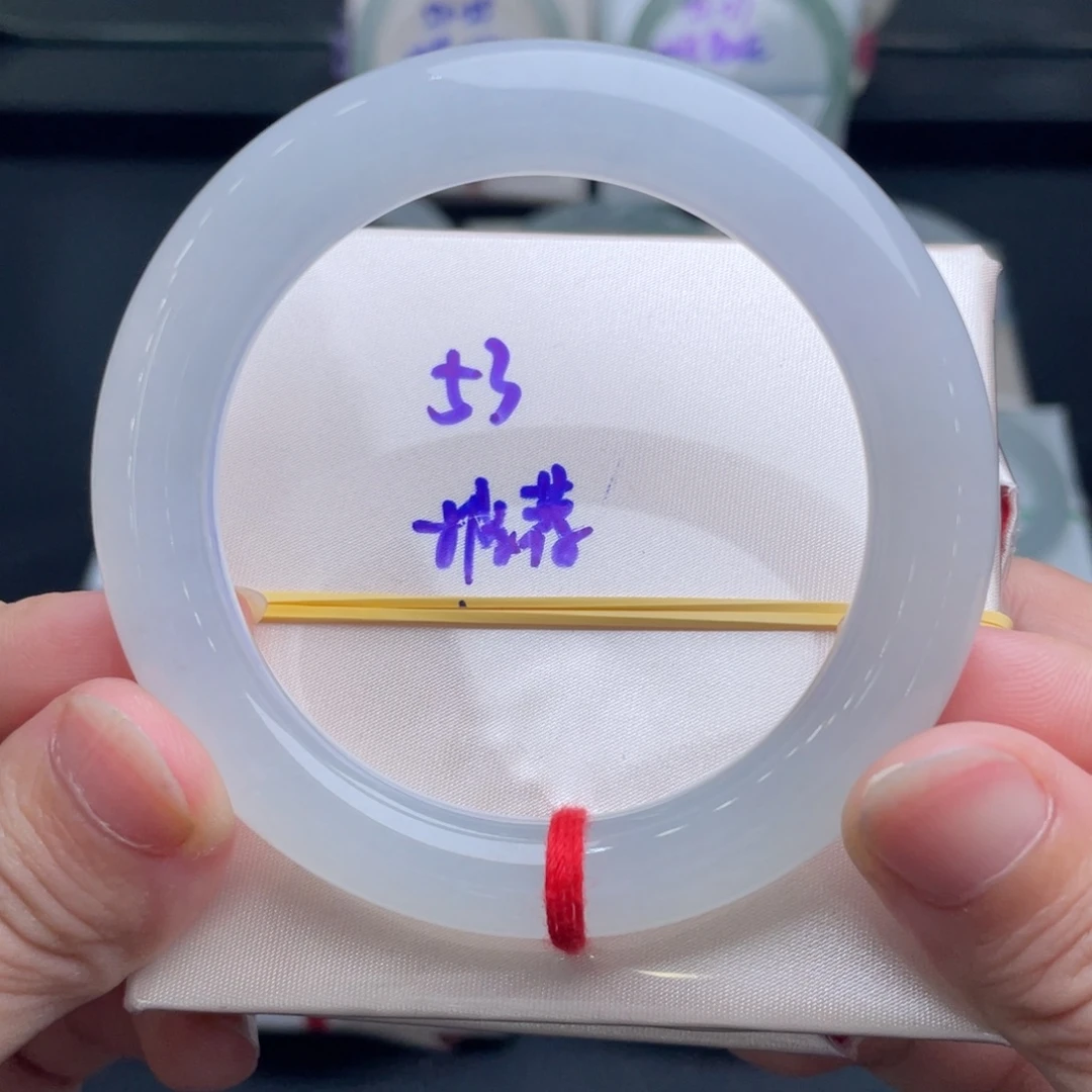 翡翠未镶嵌手镯翡翠手镯65