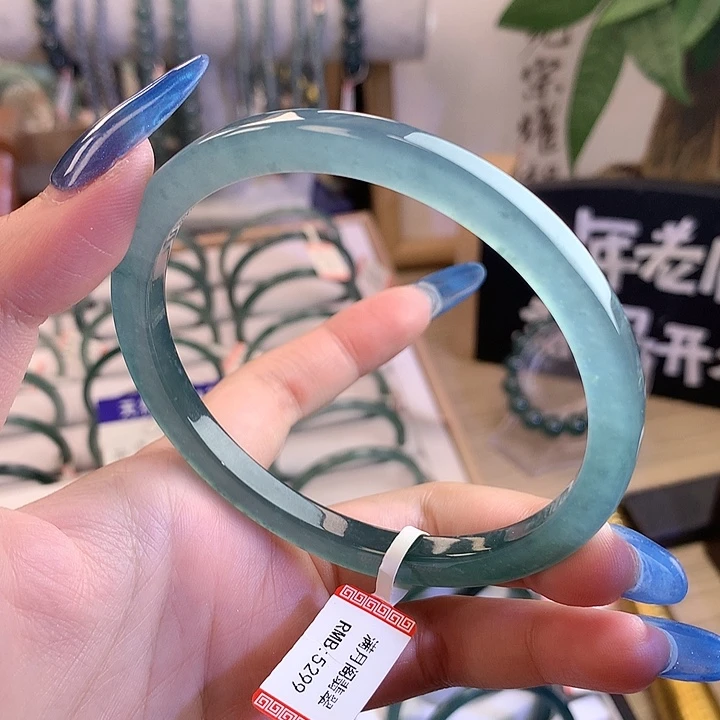 未镶嵌手镯翡翠66-67